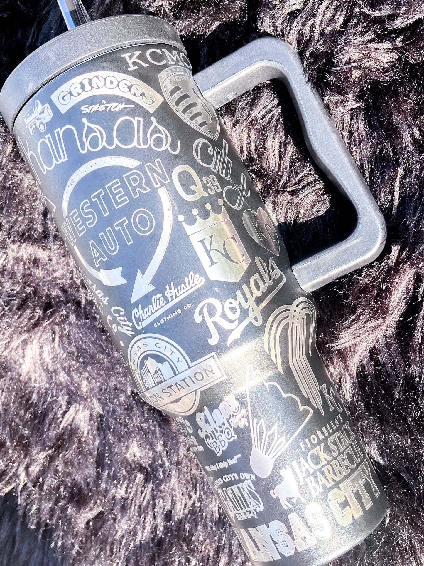 KC Landmark 40 oz Tumbler